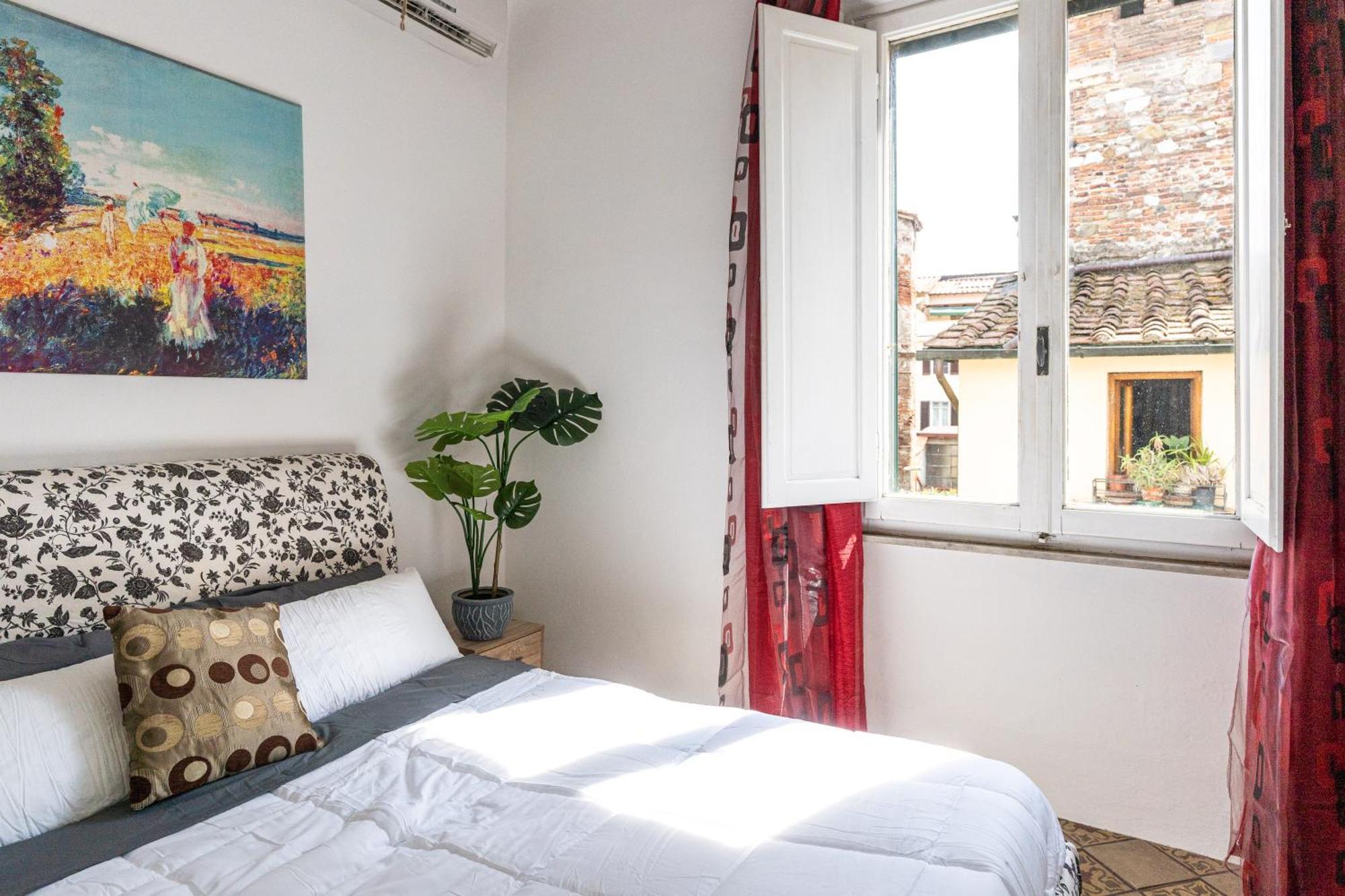 Historic Apt In The Center Of Lucca With Balcony公寓 外观 照片